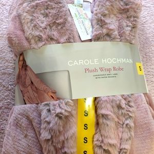 Robe (Carole Hochman Brand)